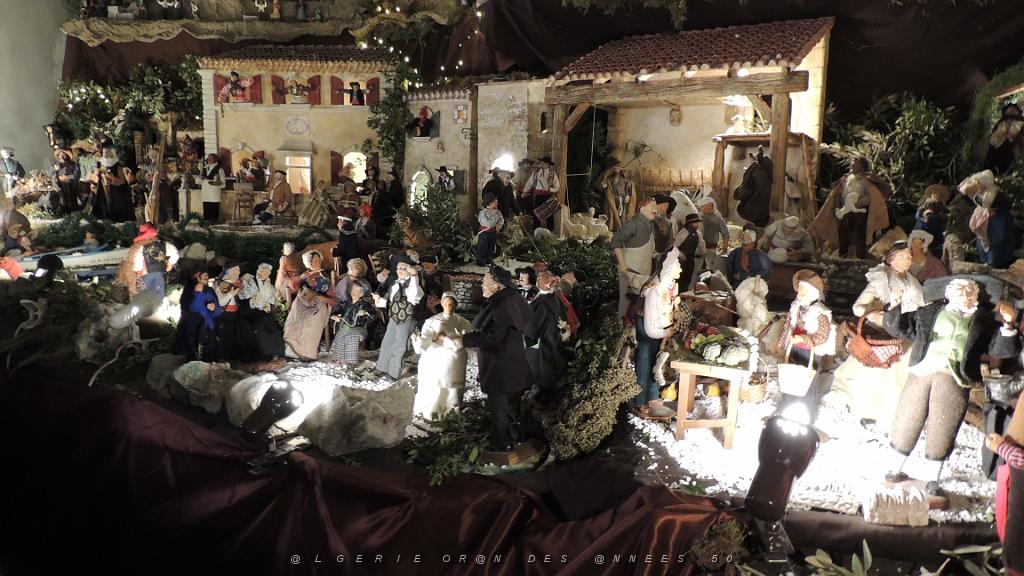 2023 12 19 TOULON AVANT NOEL (20).JPG -           